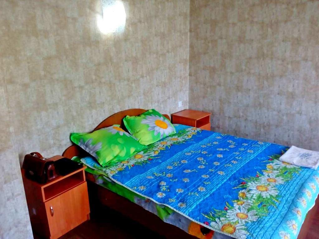 Hostel Mnogoborets F. Klub Odessza Kültér fotó